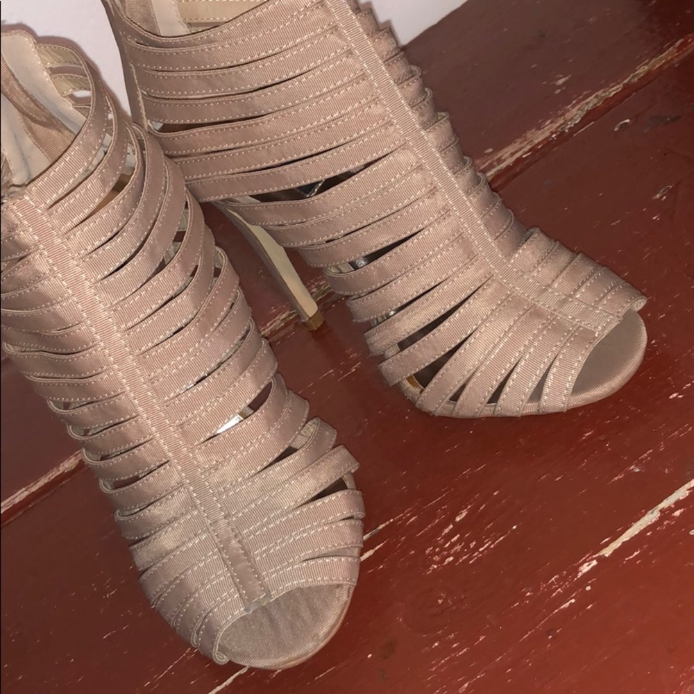 Dollhouse Lulus nude peep toe caged heels